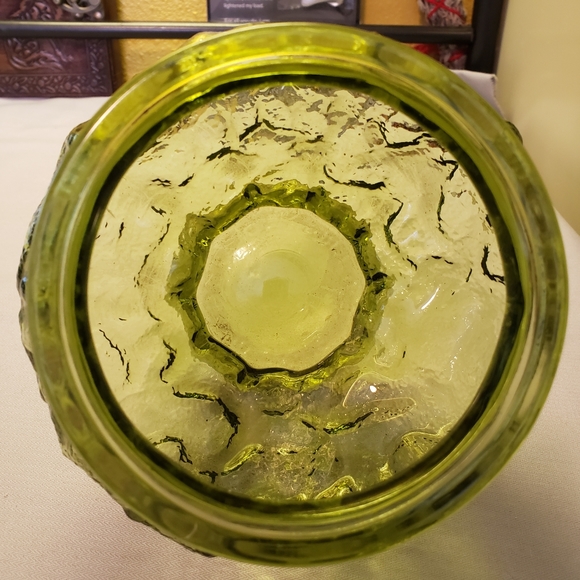 HOST PICK 😊 Vtg E. O. Brody Footed Avocado Green Depression Glass Bowl - Picture 6 of 6